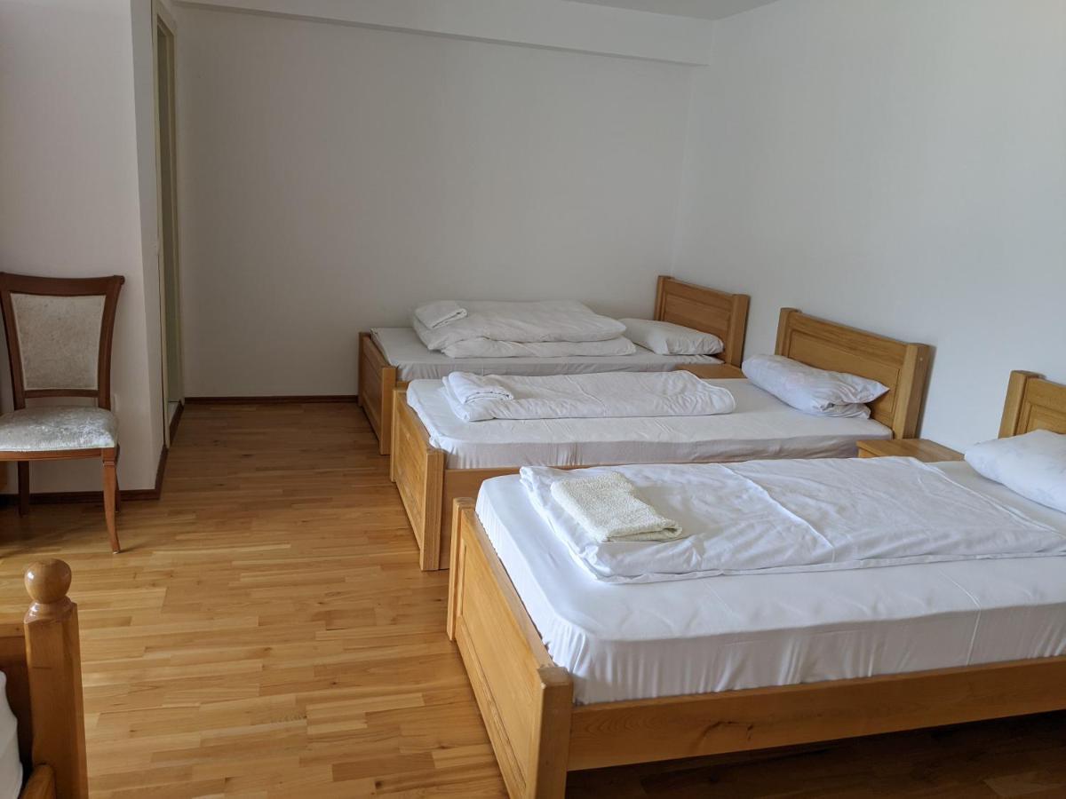 Apartments & Restaurant Abas Plav Exterior photo