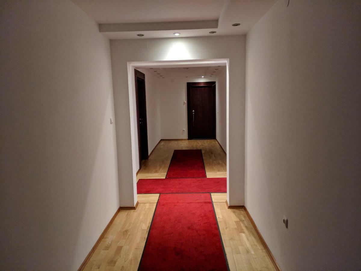 Apartments & Restaurant Abas Plav Exterior photo